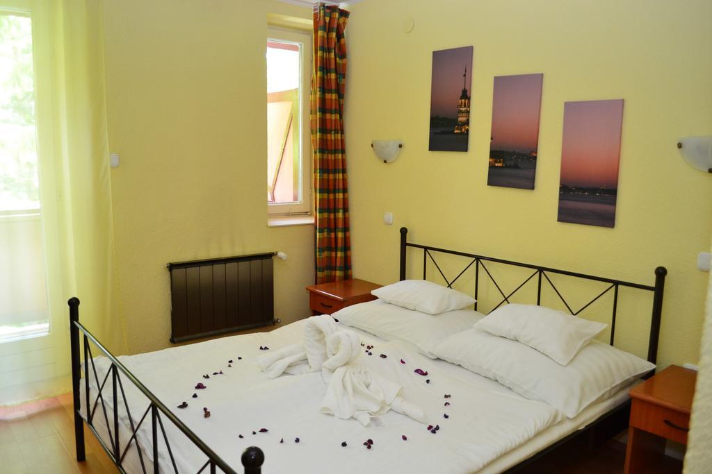 Telkibánya Ezuestfenyo Hotel מראה חיצוני תמונה