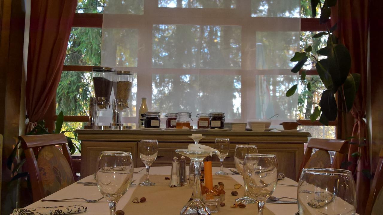 Telkibánya Ezuestfenyo Hotel מראה חיצוני תמונה
