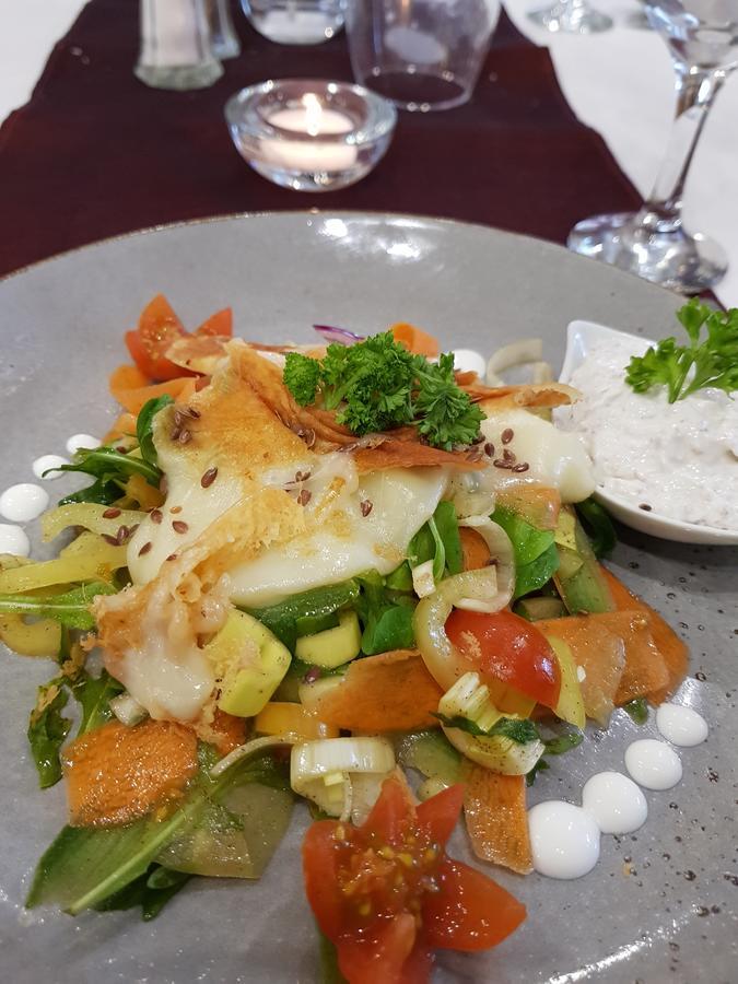 Telkibánya Ezuestfenyo Hotel מראה חיצוני תמונה
